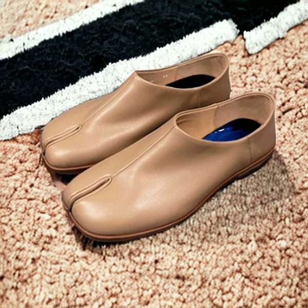 leather split toe tabi ballet flat women tan (2)